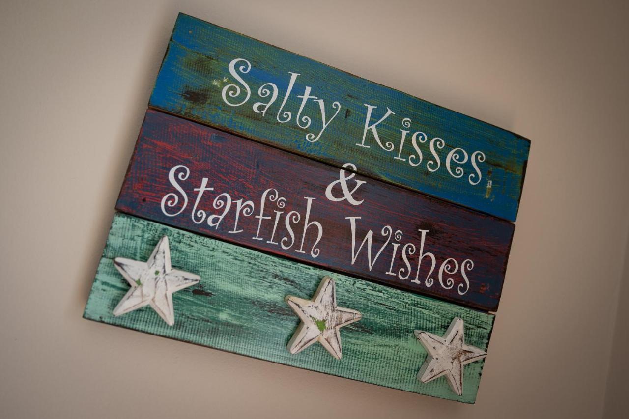 Salty Kisses - Sea Front Aparment Lejlighed Hodgeston Eksteriør billede
